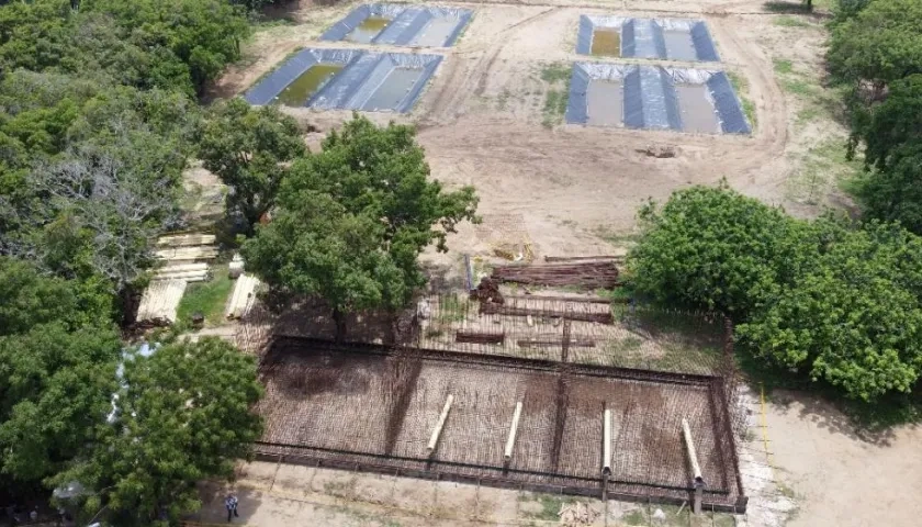 Construcción de la planta de tratamiento de aguas residuales en Juan de Acosta..