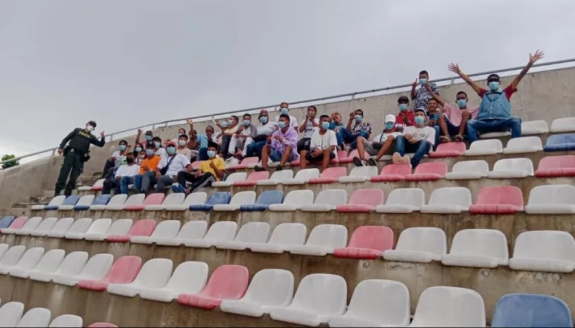 'Jóvenes a lo bien' en el Romelio Martínez. 