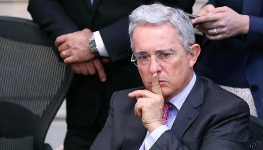 Álvaro Uribe Vélez.