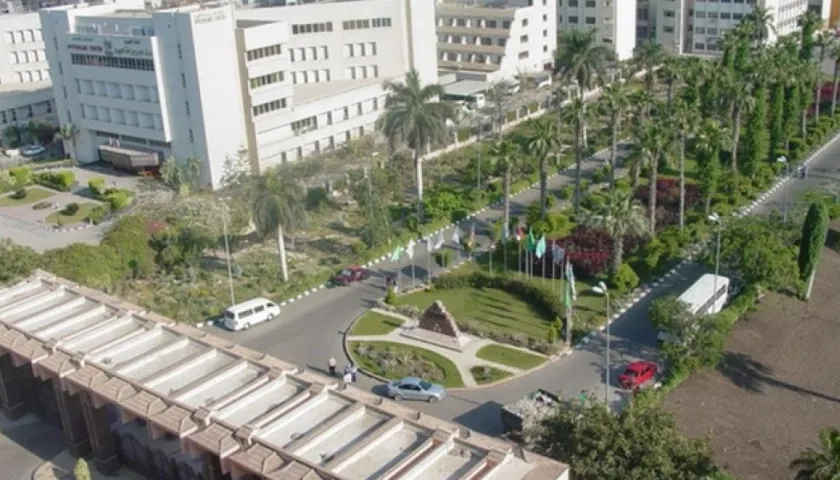 Universidad de Mansura, en El Cairo, en donde ocurrió el trágico hecho.