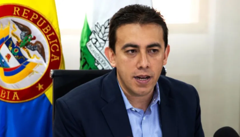 Alexander vega, Registrador Nacional. 