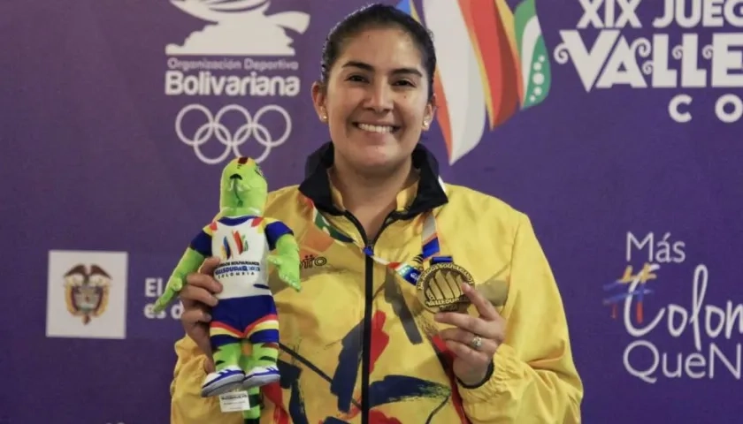 Maria Jose Rodríguez, bolichera colombiana, ganadora del oro. 