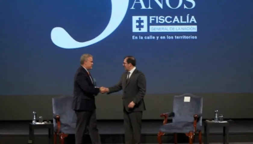 Iván Duque, Presidente de la República; y Francisco Barbosa, Fiscal General.