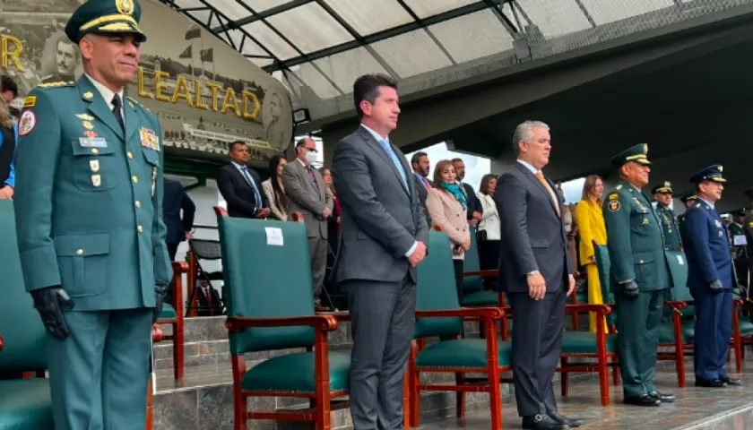 El Presidente Duque y el general Zapateiro en una foto de archivo.