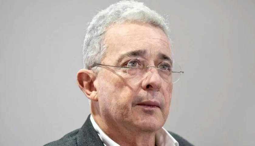 Álvaro Uribe Vélez.