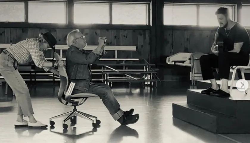 Steven Spielberg grabando su primer videoclip.