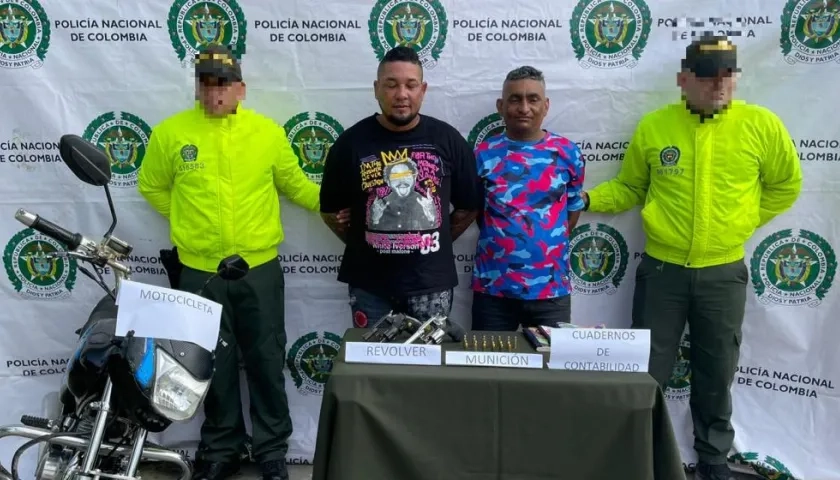 Capturados en flagrancia por porte ilegal de armas.