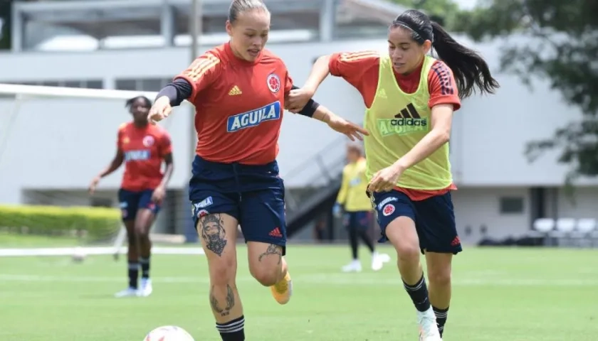 Jugadoras de Colombia durante el entrenamiento. 