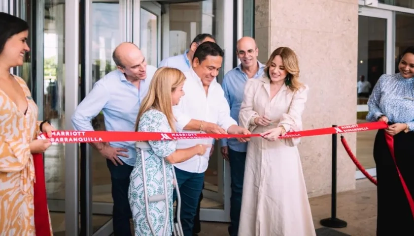 Momento de la apertura del hotel.