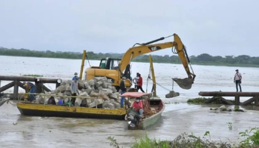 Trabajos de mitigación en el punto "Cara de Gato" en la Mojana.