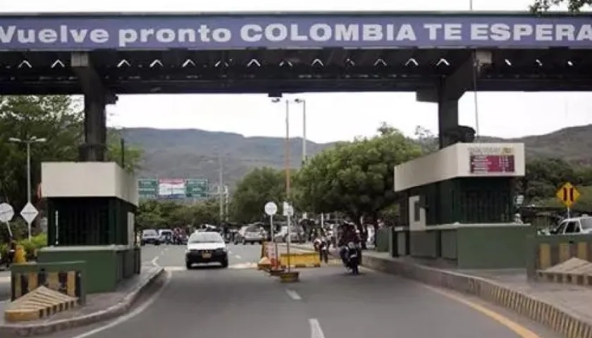 Puente zona de frontera por Cúcuta.