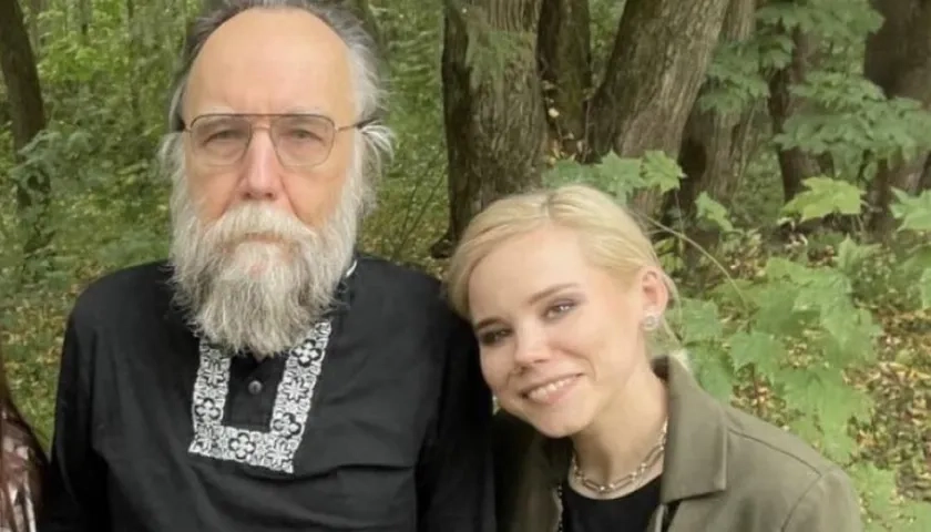 Alexandr Duguin y Daria Dúguina.