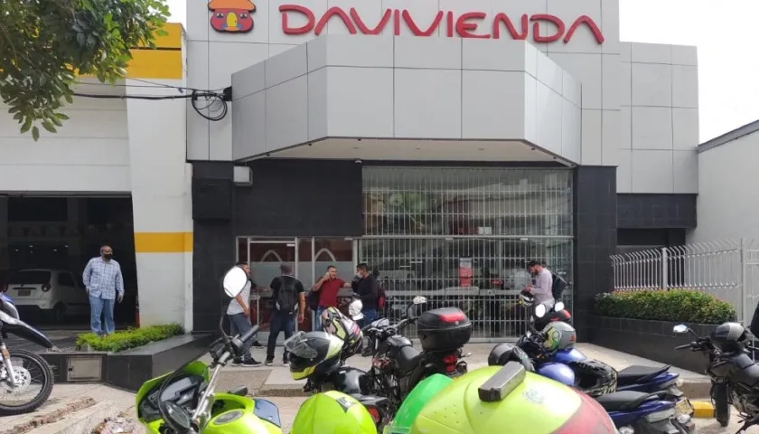 Sucursal del banco Davivienda en el norte de Barranquilla.