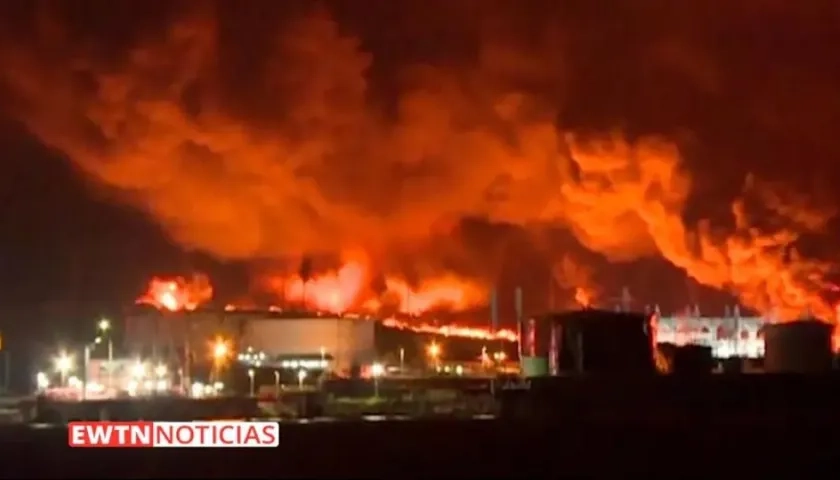 Magnitud del incendio en Matanzas, Cuba.