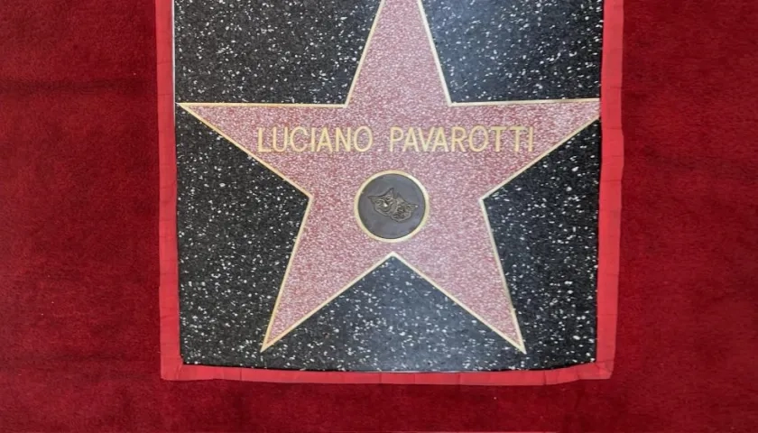 La estrella del tenor italiano Luciano Pavarotti.