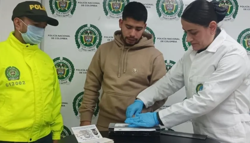 Sebastián Meneses Toro, capturado por la Policía.