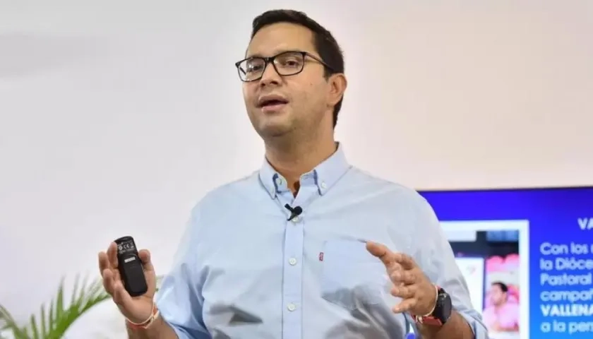 Mello Castro González.