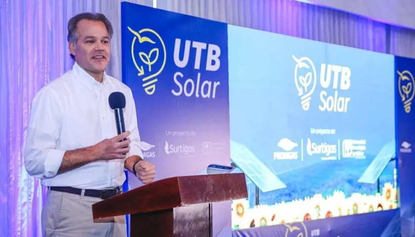 Juan Manuel Rojas, presidente de Promigas, durante la presentación de la UTB Solar.