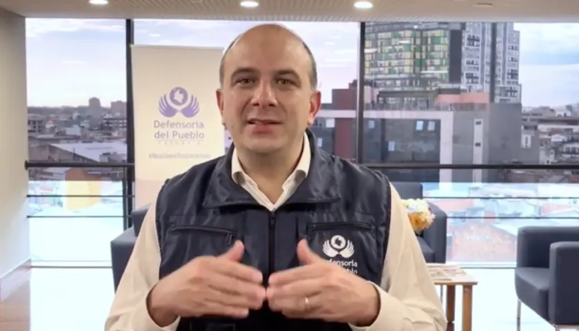 El Defensor del Pueblo, Carlos Camargo.