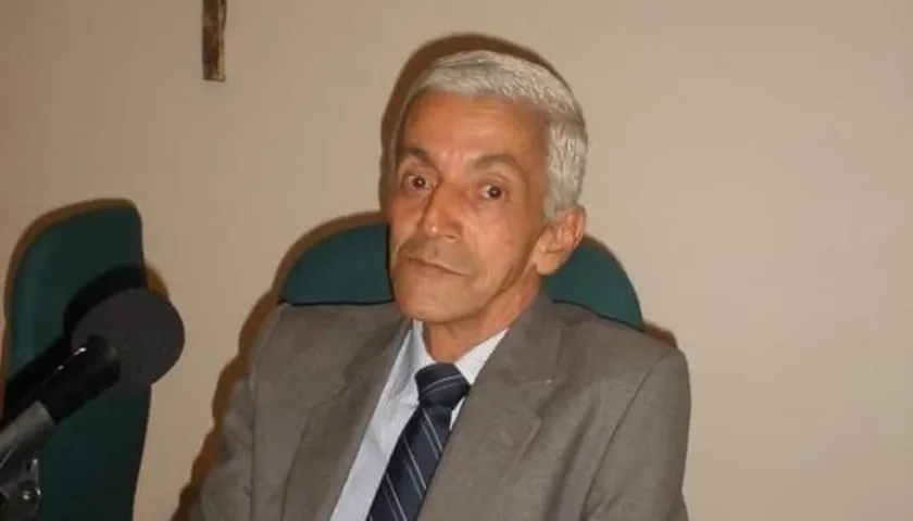 Montalvo Escobar, periodista. 