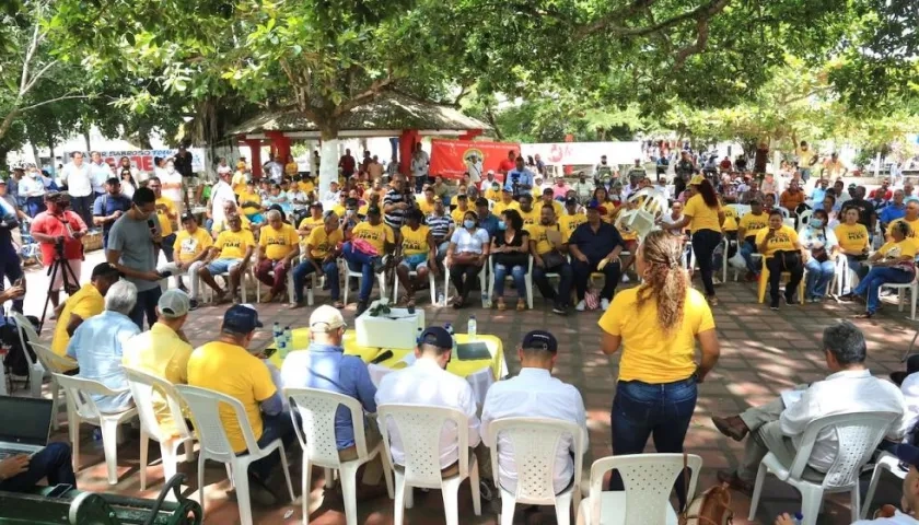 Encuentro con las comunidades del Golfo de Morrosquillo.