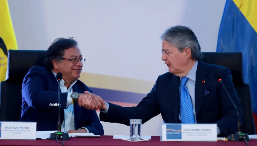 El Presidente de Colombia, Gustavo Petro, y su homólogo de Ecuador, Guillermo Lasso.