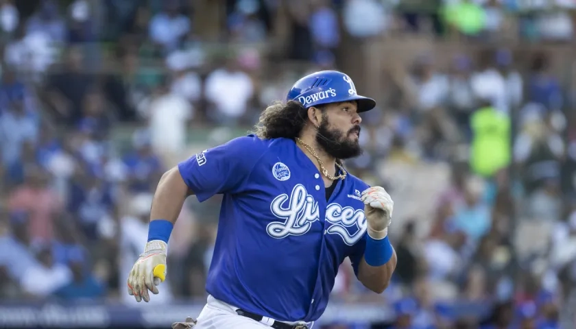 Jorge Alfaro fue el Jugador Más Valioso de la final del béisbol dominicano.