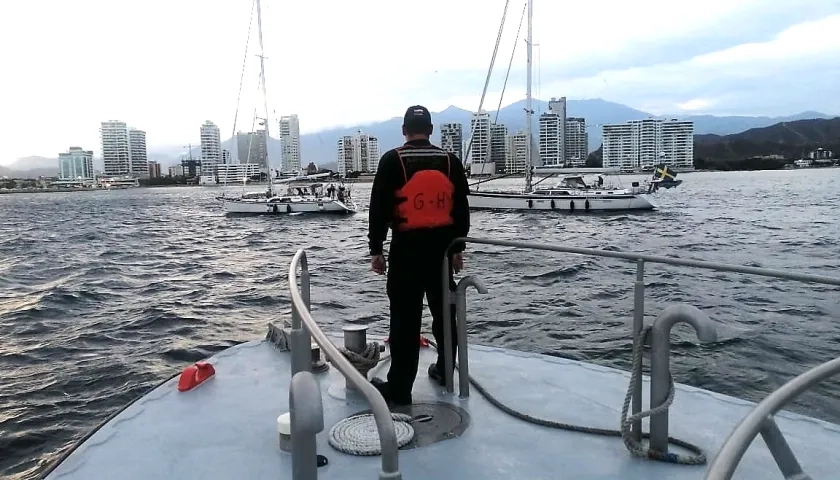 Llegada de los veleros a Santa Marta.