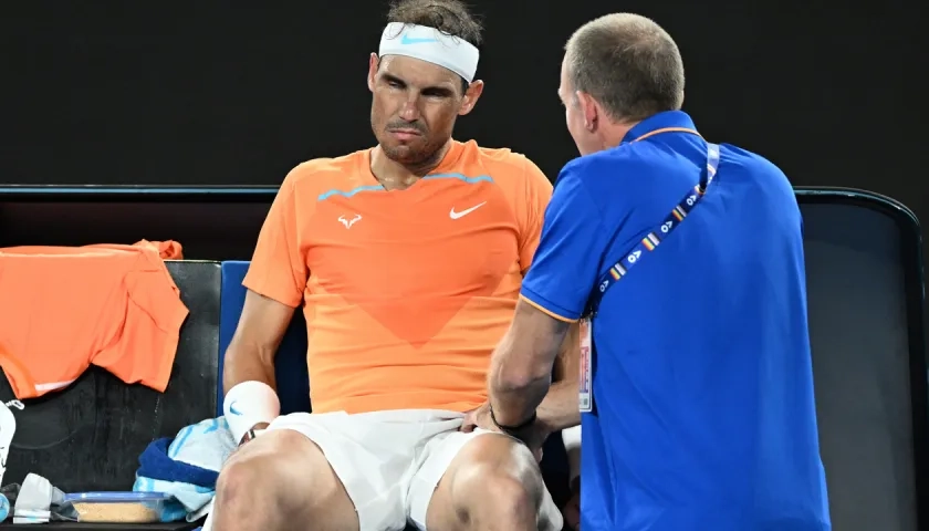 Nadal se lesionó en su pierna izquierda en el segundo set.