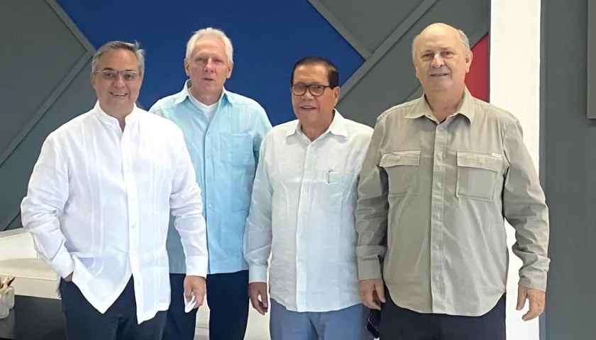 Delegación de exportadores venezolanos presentes durante el acuerdo.