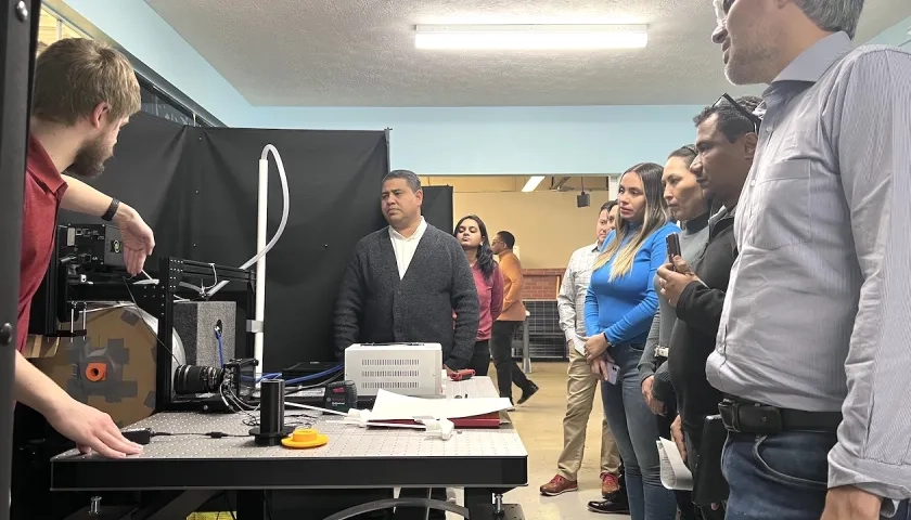 La delegación Distrital en los talleres de investigación.