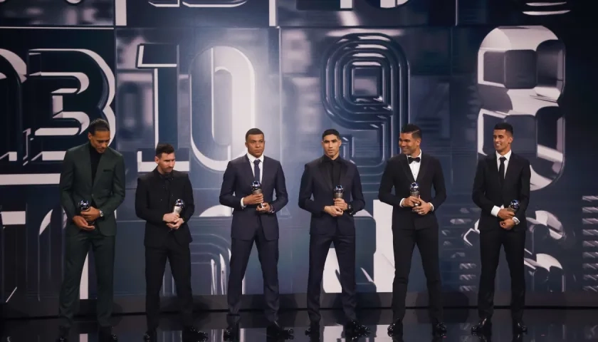 Van Dijk, Messi, Mbappé, Hakimi, Casemiro y Joao Cancelo.