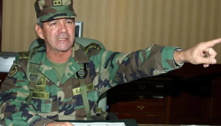 General Mario Montoya Uribe.