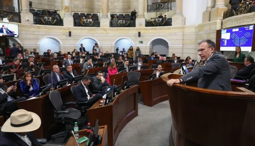 Roy Barreras, presidente del Senado, instalará las sesiones extras.