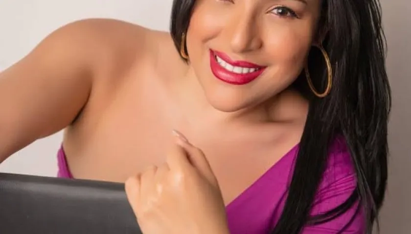 Karol Torres, cantante. 