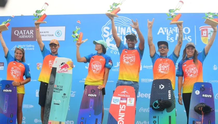 Los campeones y los finalistas en masculino y femenino del Mundial de Kitesurf en Salinas del Rey