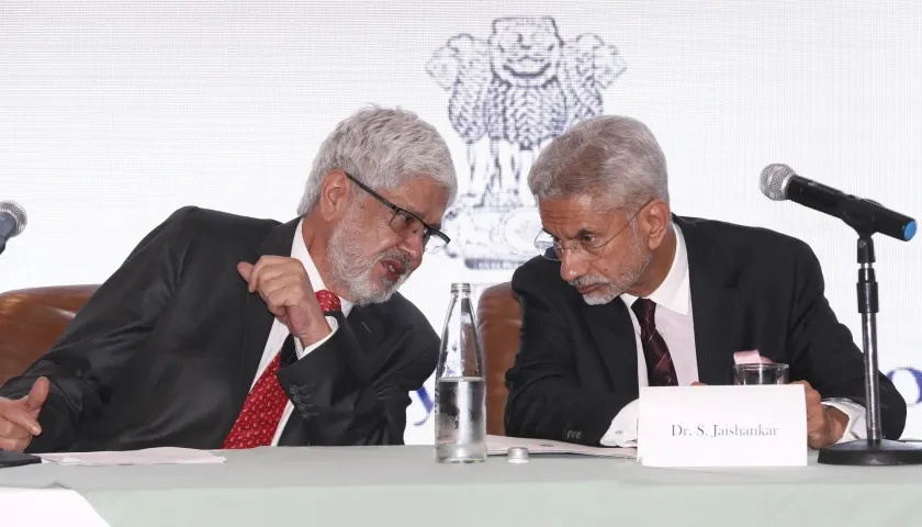 El canciller de la India Subrahmanyam Jaishankar se reunió con Germán Umaña, ministro de Comercio Industria y Turismo de Colombia .