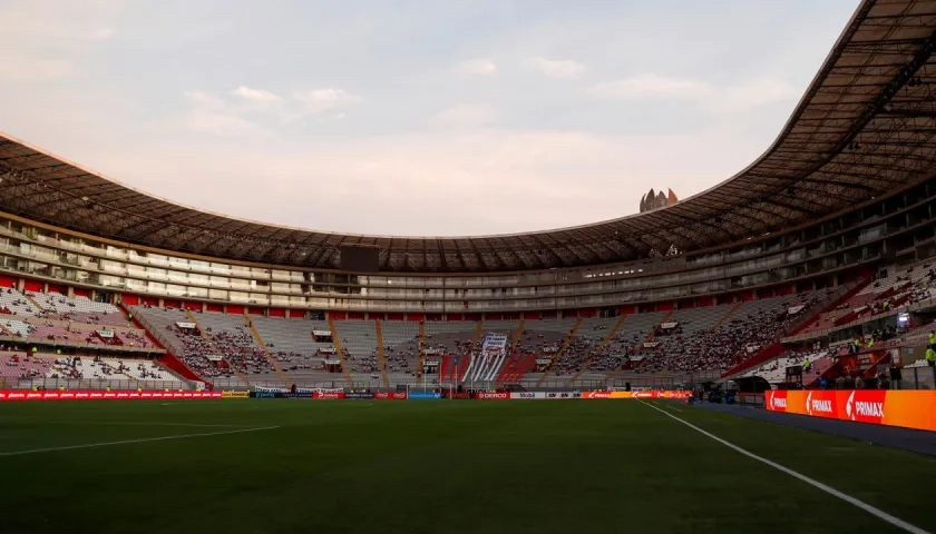 Estadio Nacional Lima era uno de los escenarios para el Mundial. 