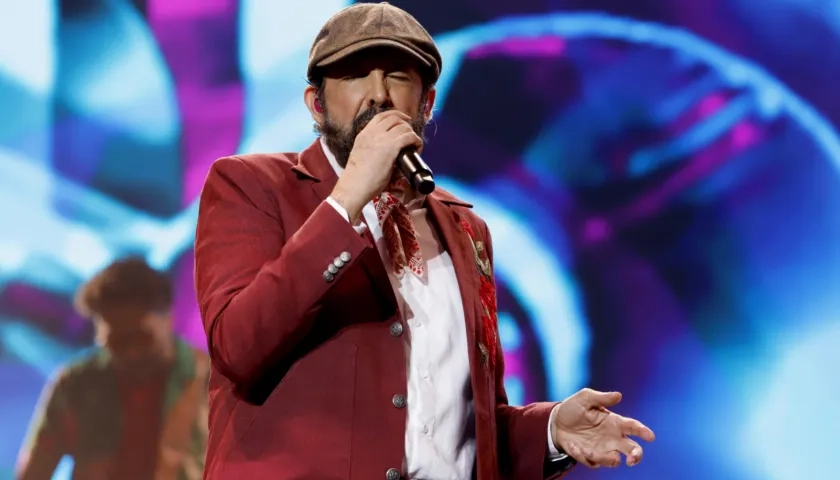 El cantante dominicano Juan Luis Guerra en concierto en el Coliseo José Miguel Agrelot, en San Juan, Puerto Rico. 