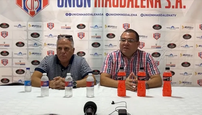 Claudio Rodrígiez en compañía del presidente del Unión Magdalena, Alberto Mario Garzón. 