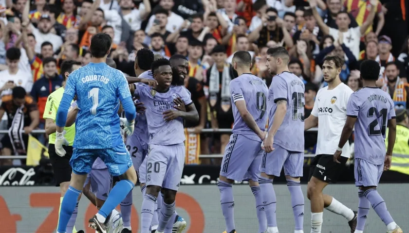 Vinicius Junior fue expulsado sobre el final del partido contra el Valencia. 