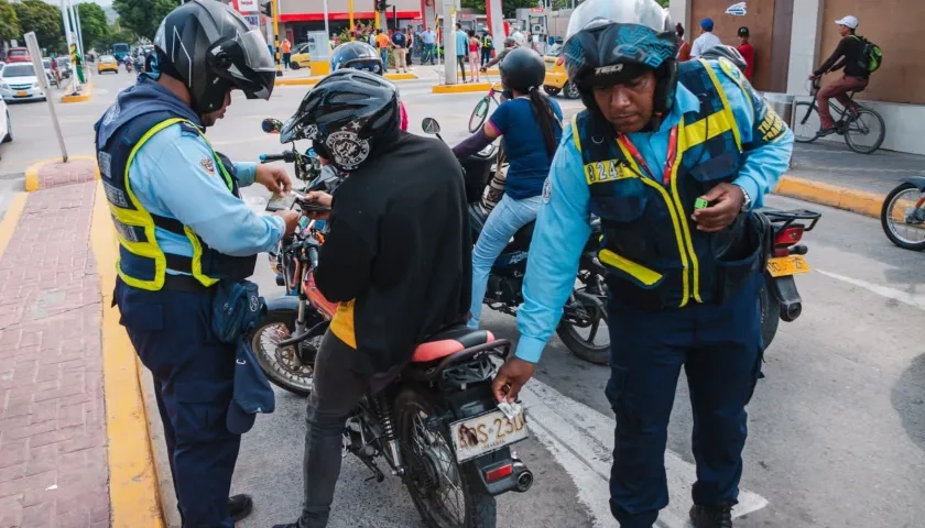 Operativos de control de la Secretaría de Movilidad de Santa Marta