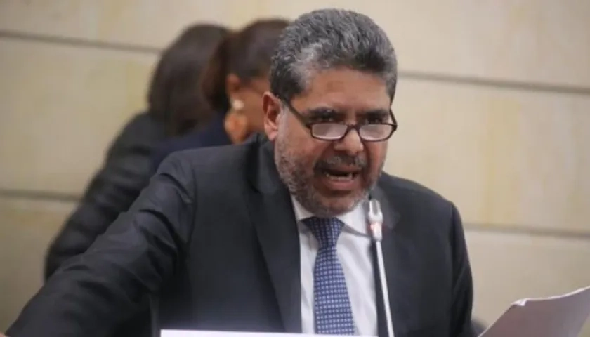 Carlos Hernán Rodríguez, Contralor cuya elección fue anulada.