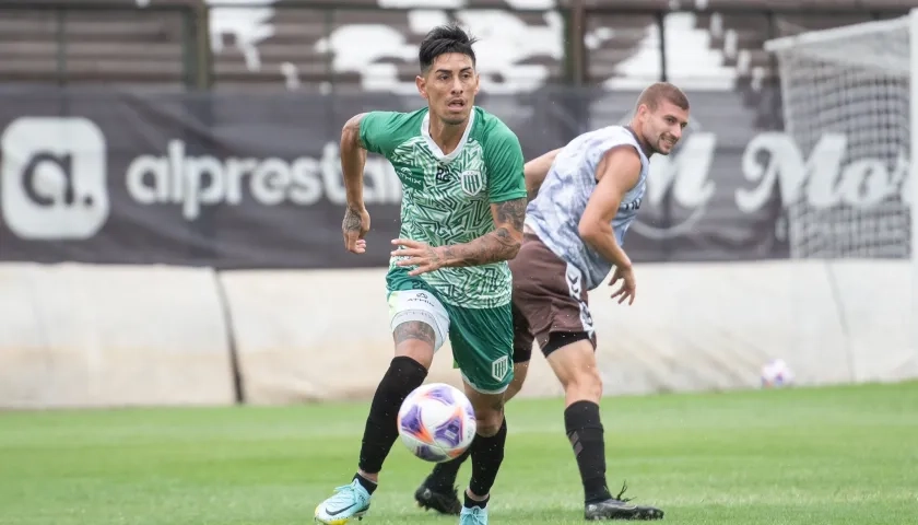 Emmanuel Olivera fue campeón en Colombia con Atlético Nacional. 