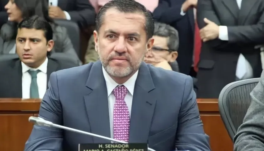 Senador Mario Castaño, expulsado del Partido Liberal por corrupto.