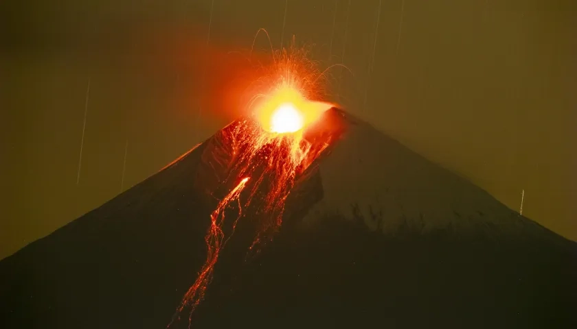 Foto de archivo del volcán Sangay.