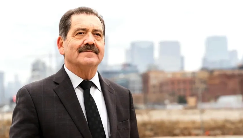 El progresista Jesús "Chuy" García.