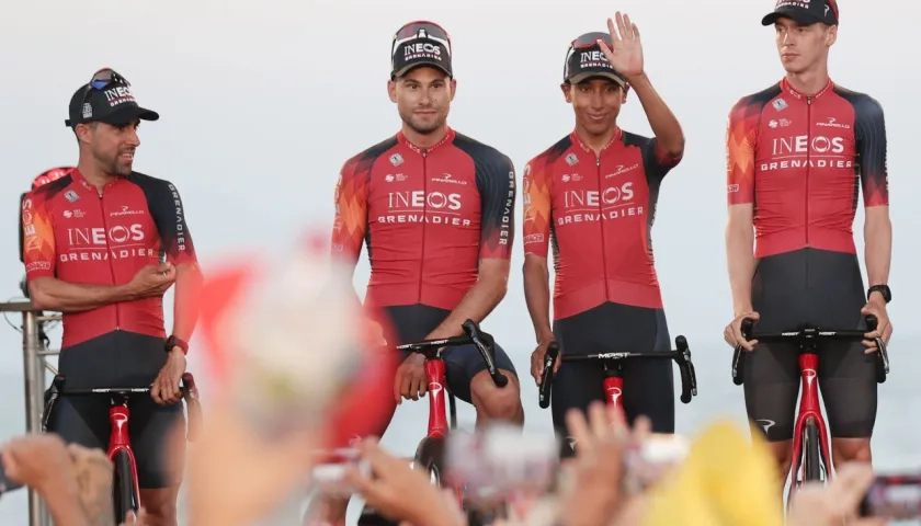 Egan Bernal durante la presentación del Ineos Grenadiers.