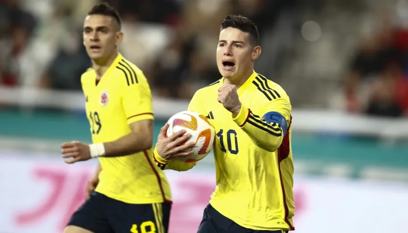 James Rodríguez regresa a la Selección Colombia para los juegos contra Venezuela y Chile. 