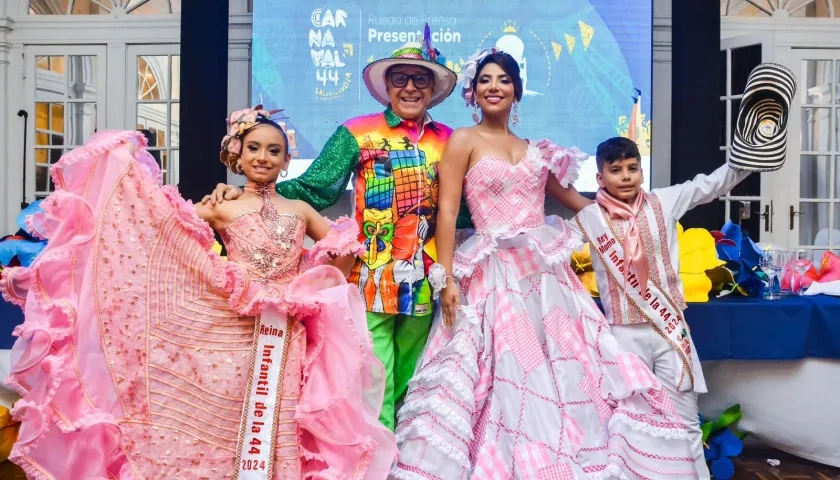 Reyes del Carnaval de la 44 de 2024.